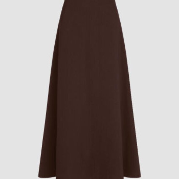 High Waist Solid Pleated Maxi Skirt - Picture 4 of 5